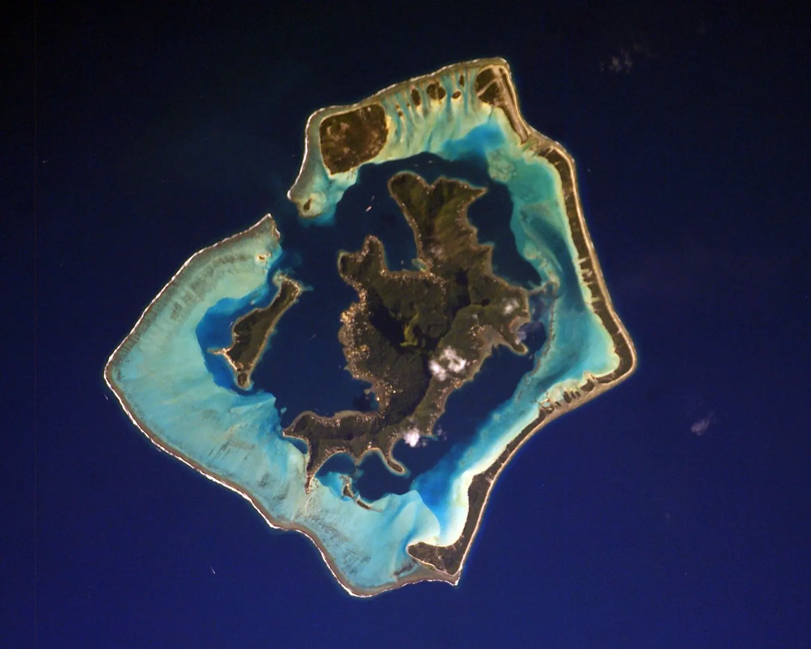 Four Seasons Resort Bora Bora