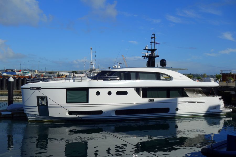 Azimut Yachts Magellano 30M